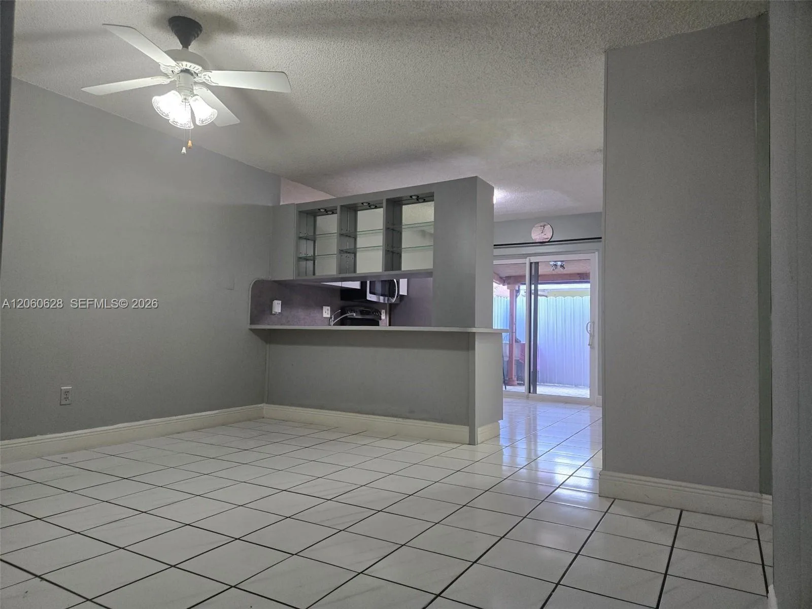 8810 NW 114th Ter, Hialeah Gardens, FL 33018 photo 8
