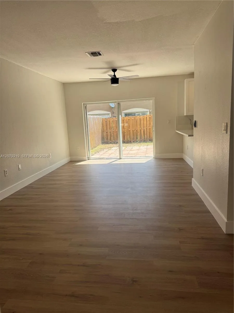 21467 SW 86th Pl, Cutler Bay, FL 33189 photo 7