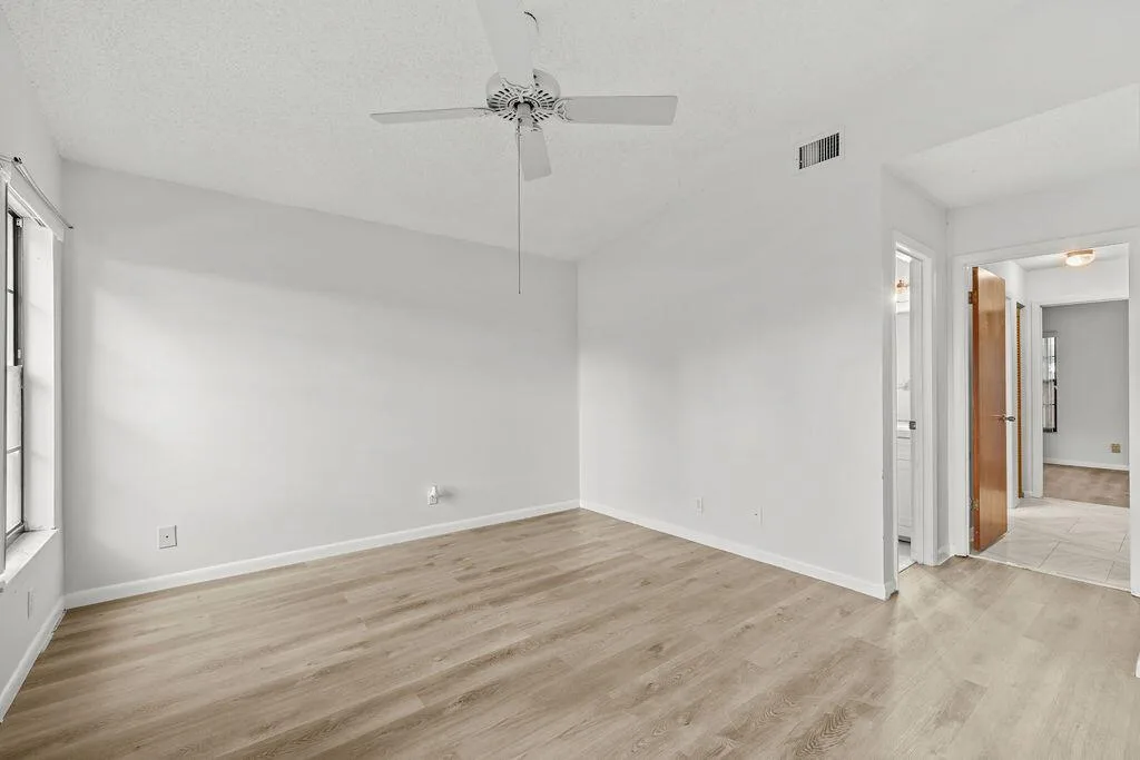 8019 SE Villa Circle, Hobe Sound, FL 33455 photo 13