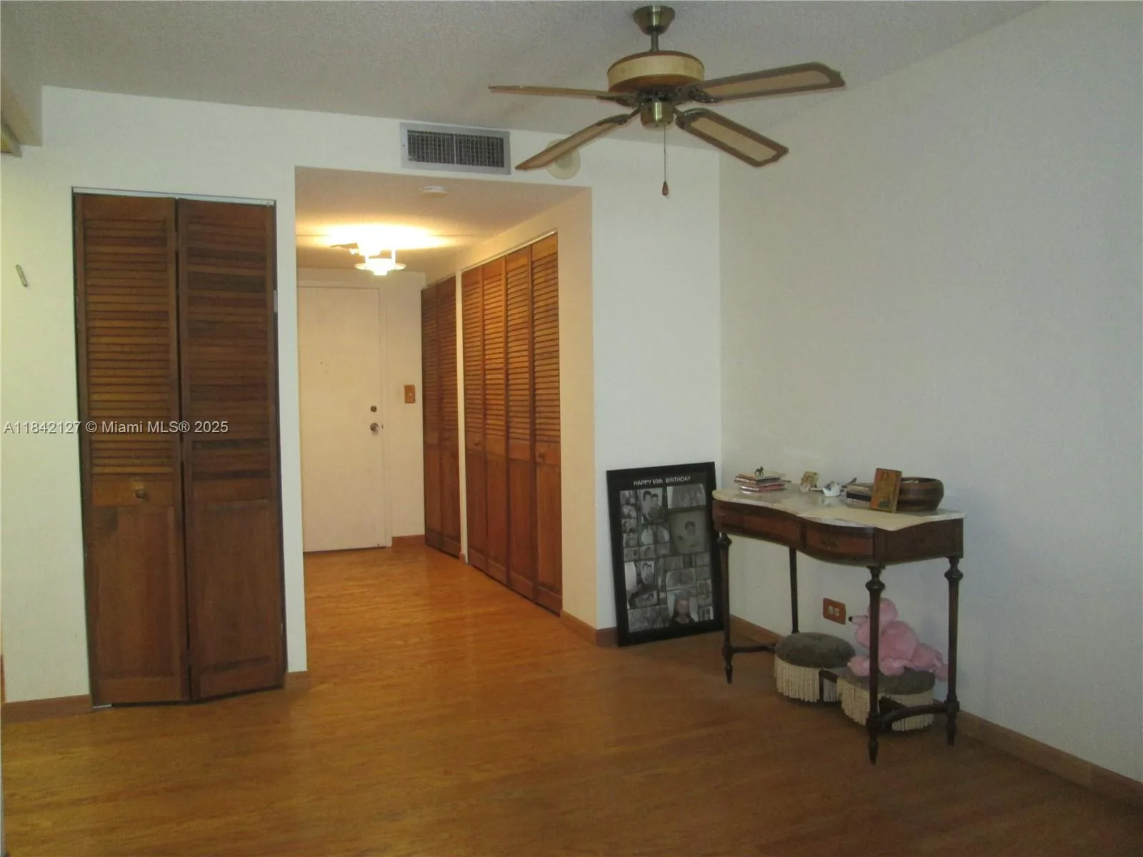 251 174th St # 710, Sunny Isles Beach, FL 33160 photo 10