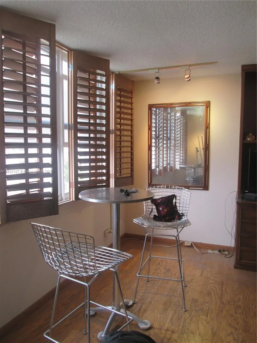 251 174th St # 710, Sunny Isles Beach, FL 33160 photo 7