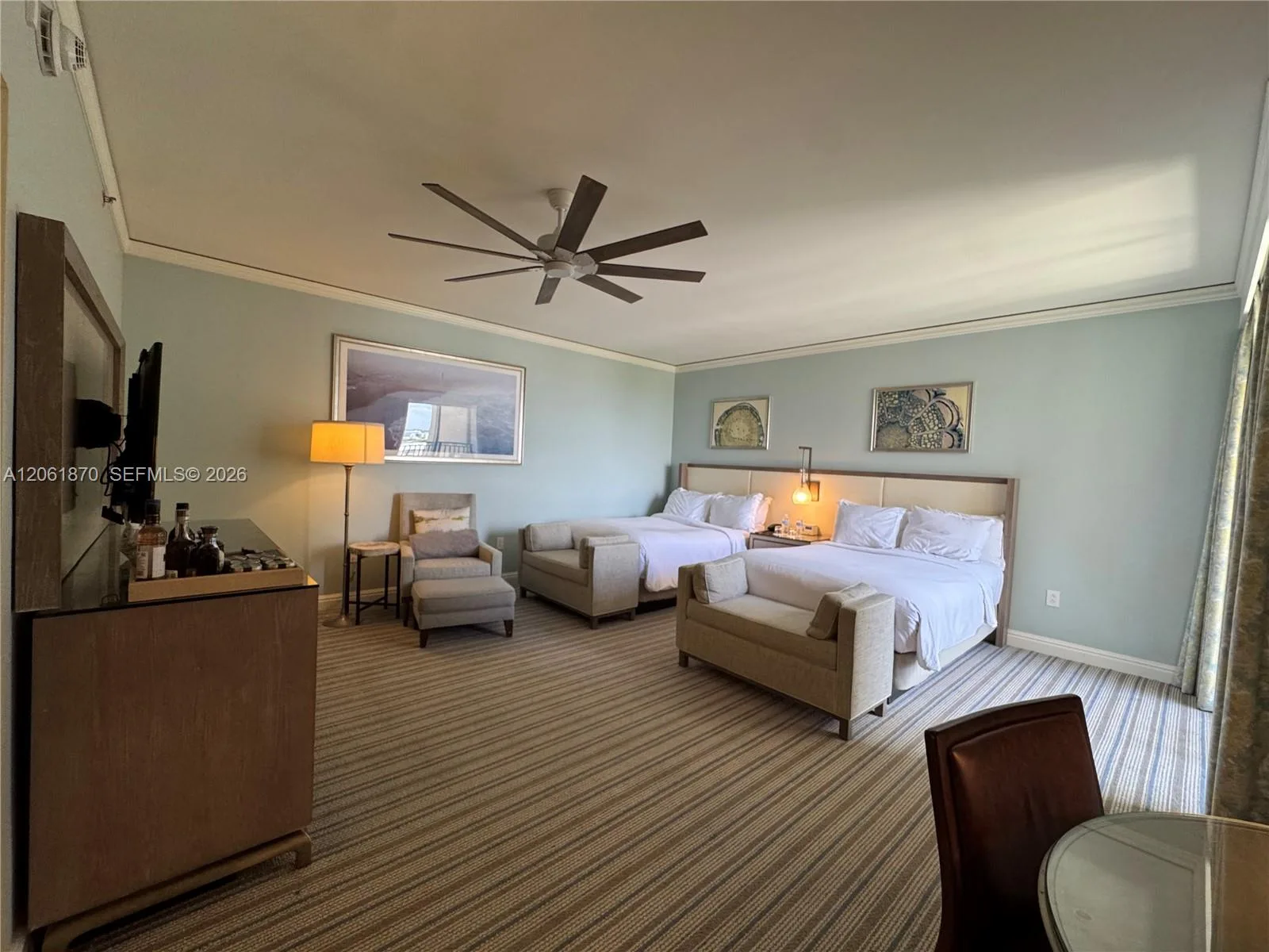 455 Grand Bay Dr # 717, Key Biscayne, FL 33149