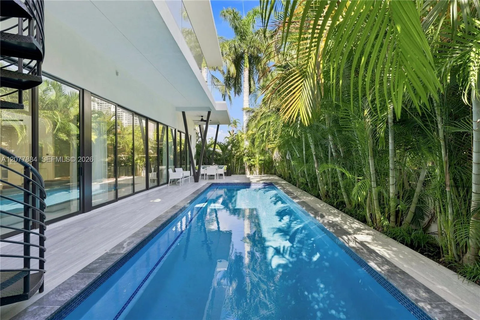 301 190th St, Sunny Isles Beach, FL 33160