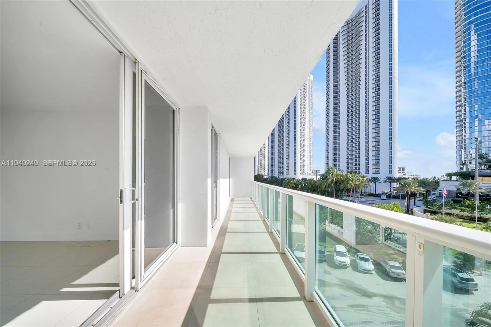 100 Bayview Dr # 408, Sunny Isles Beach, FL 33160 photo 13