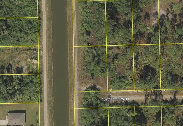 3612 69th Street W, Lehigh Acres, FL 33971