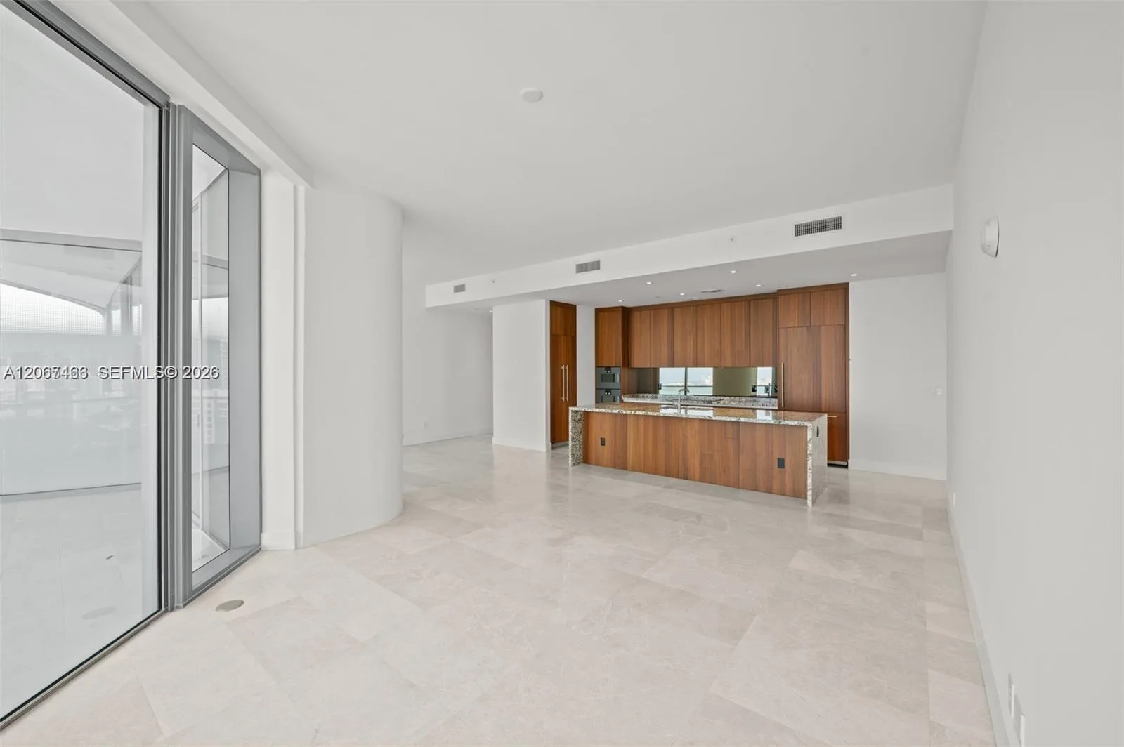 175 SE 25 RD # 2604, Miami, FL 33129 photo 7