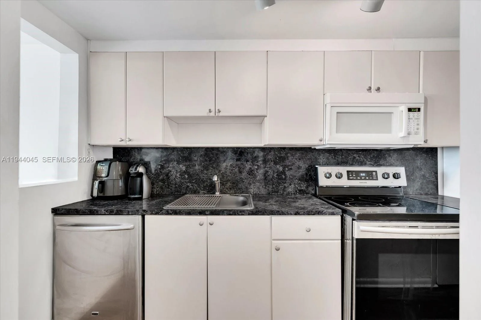 1200 West Ave # 1511, Miami Beach, FL 33139 photo 3