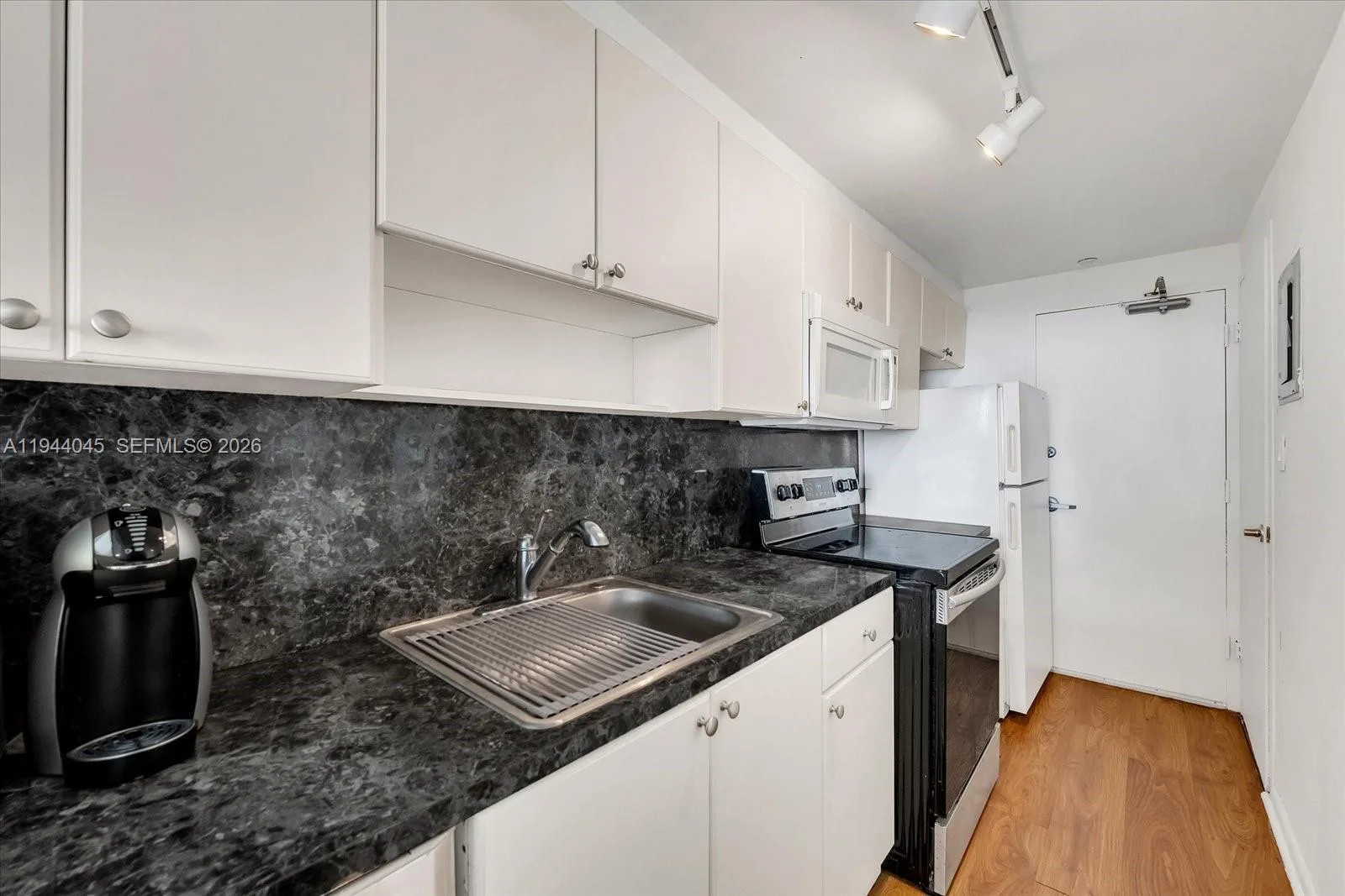 1200 West Ave # 1511, Miami Beach, FL 33139 photo 5