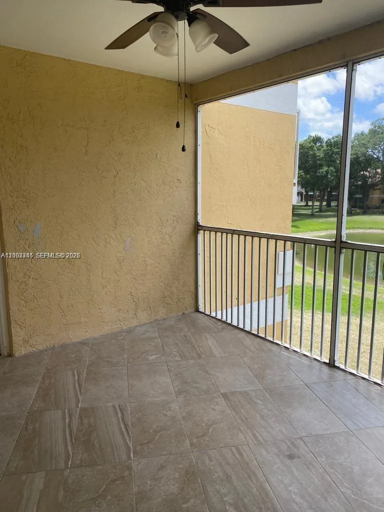 2371 NW 33rd St # 711, Oakland Park, FL 33309 photo 12