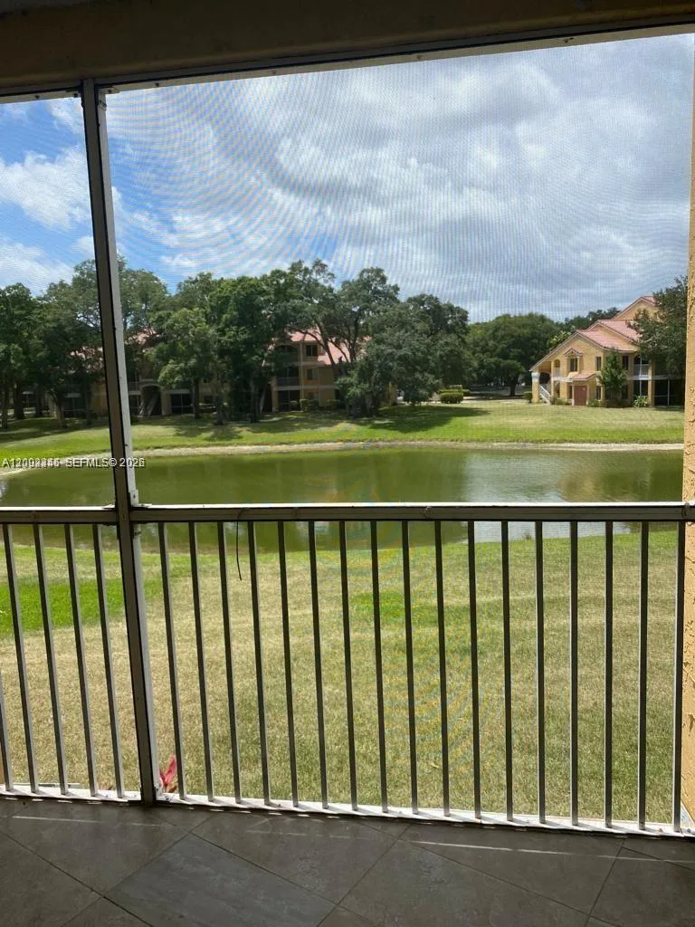 2371 NW 33rd St # 711, Oakland Park, FL 33309 photo 13