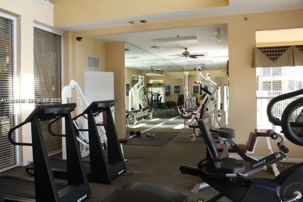 2371 NW 33rd St # 711, Oakland Park, FL 33309 — zdjęcie 3