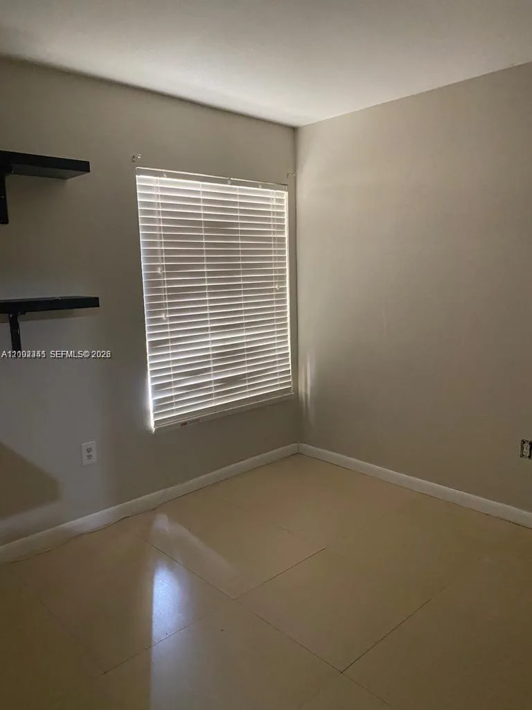 2371 NW 33rd St # 711, Oakland Park, FL 33309 photo 9