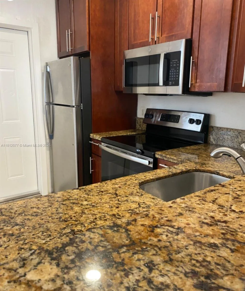 340 84th St # 2, Miami Beach, FL 33141 photo 5