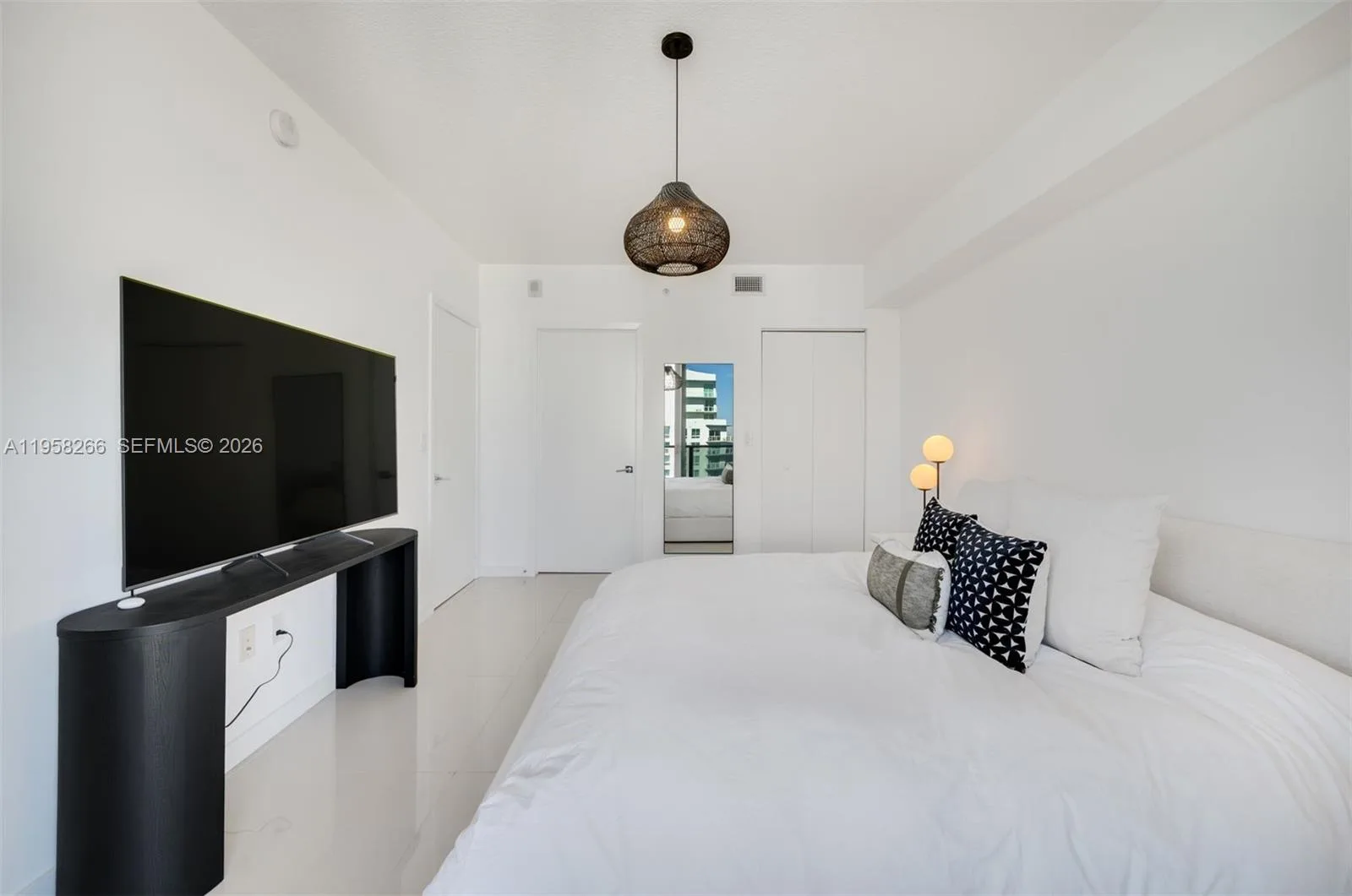 488 NE 18th St # 4805, Miami, FL 33132 photo 13