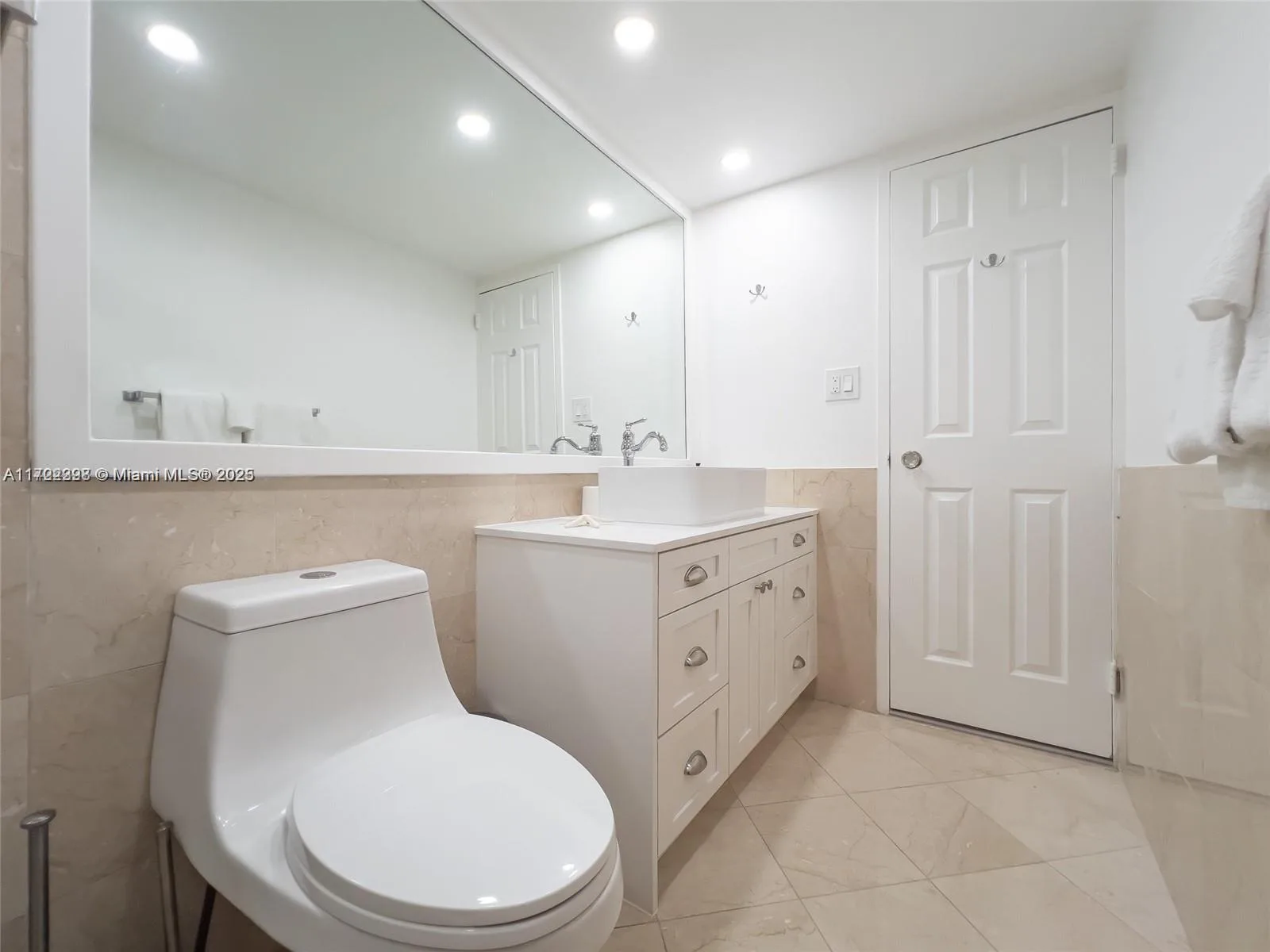 5161 Collins Ave # 812, Miami Beach, FL 33140 photo 9