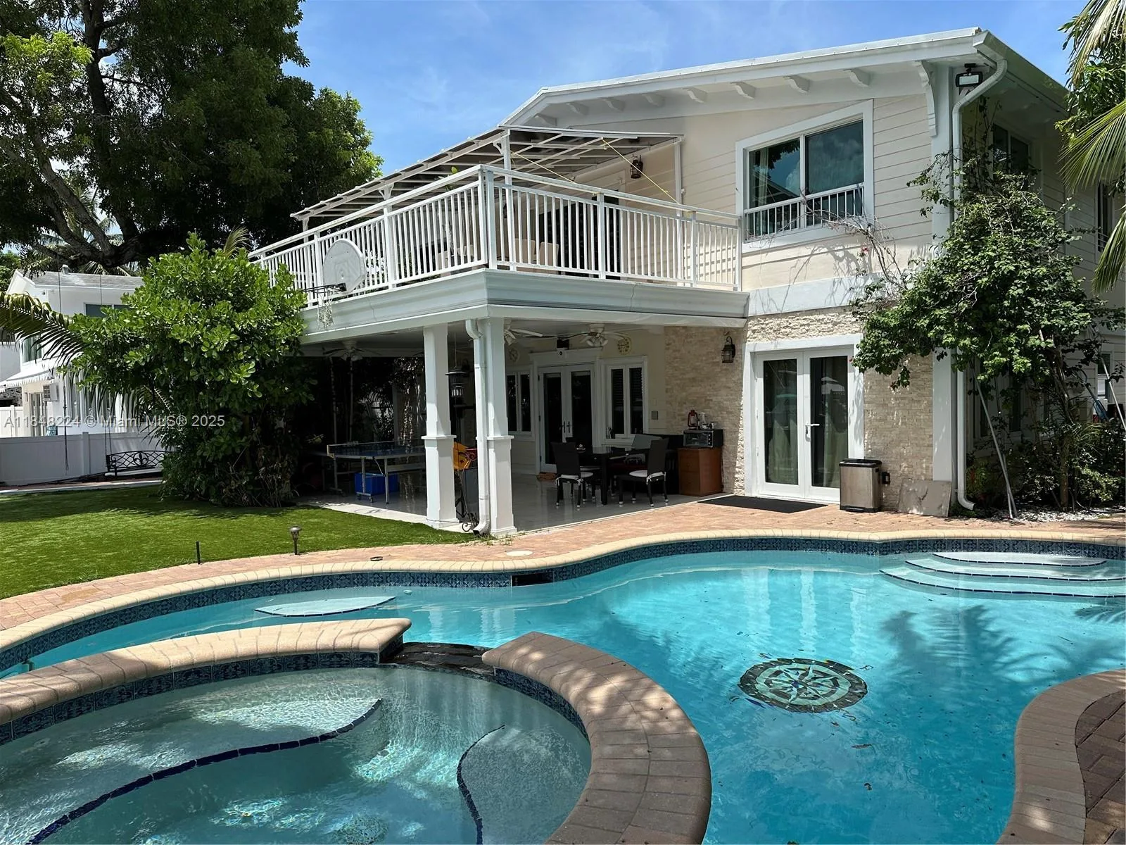 1524 Argyle Dr, Fort Lauderdale, FL 33312