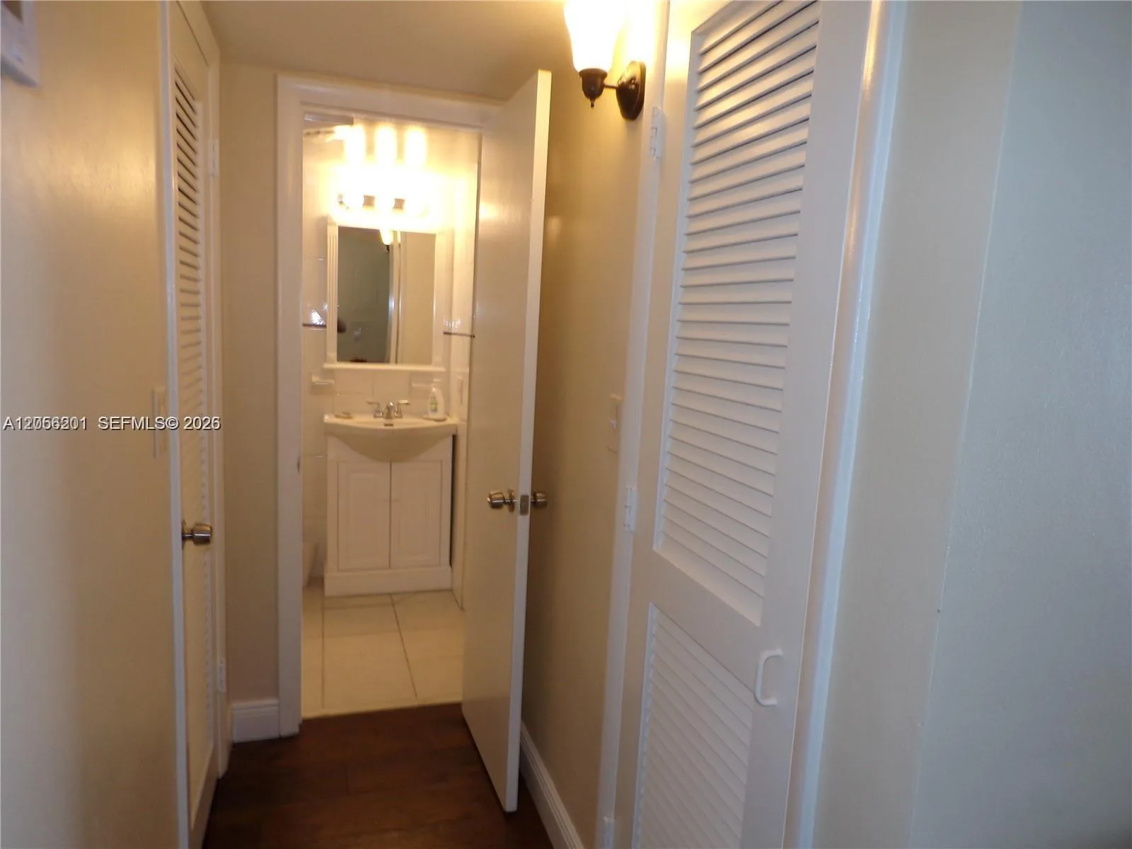 3020 Marcos Dr # S-307, Aventura, FL 33160 photo 3