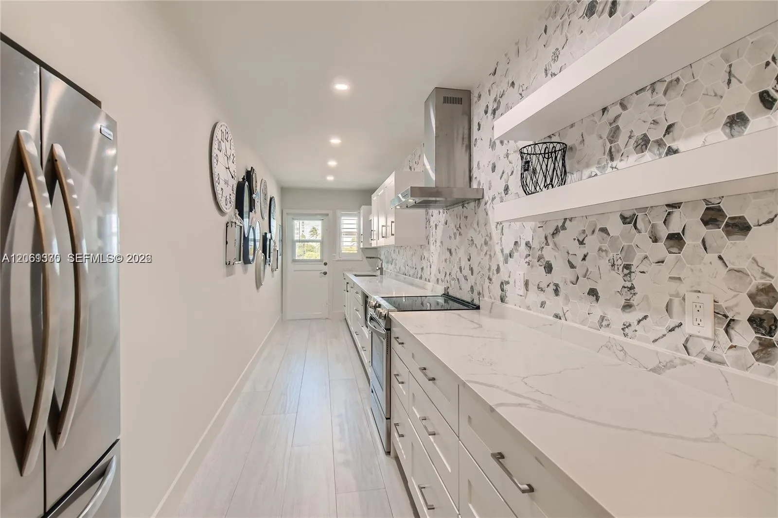 1504 S Surf Rd # 65, Hollywood, FL 33019 photo 4