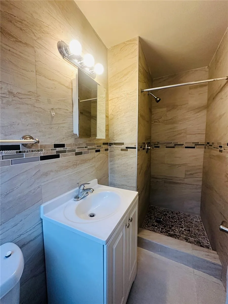 1708 Van Buren St # 3, Hollywood, FL 33020 photo 3