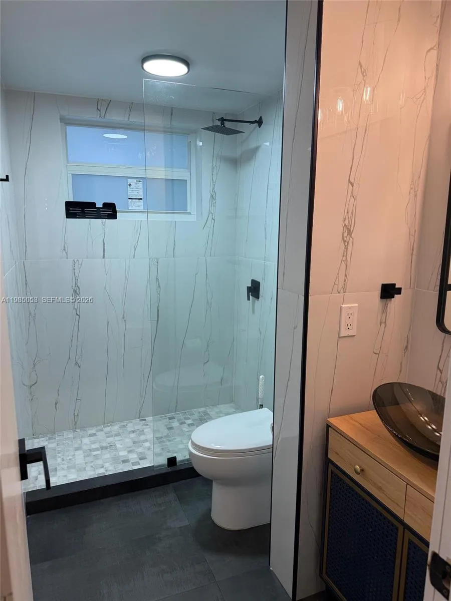 2624 NE 30th Pl # 101B, Fort Lauderdale, FL 33306 photo 13