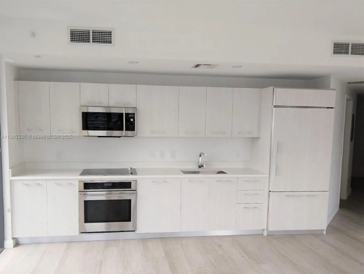55 SW 9th St # 1706, Miami, FL 33130 photo 5