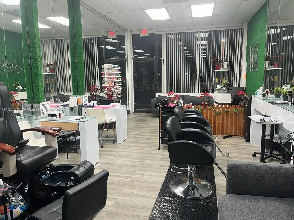 11400 W FLAGLER ST, Sweetwater, FL 33174 photo 3
