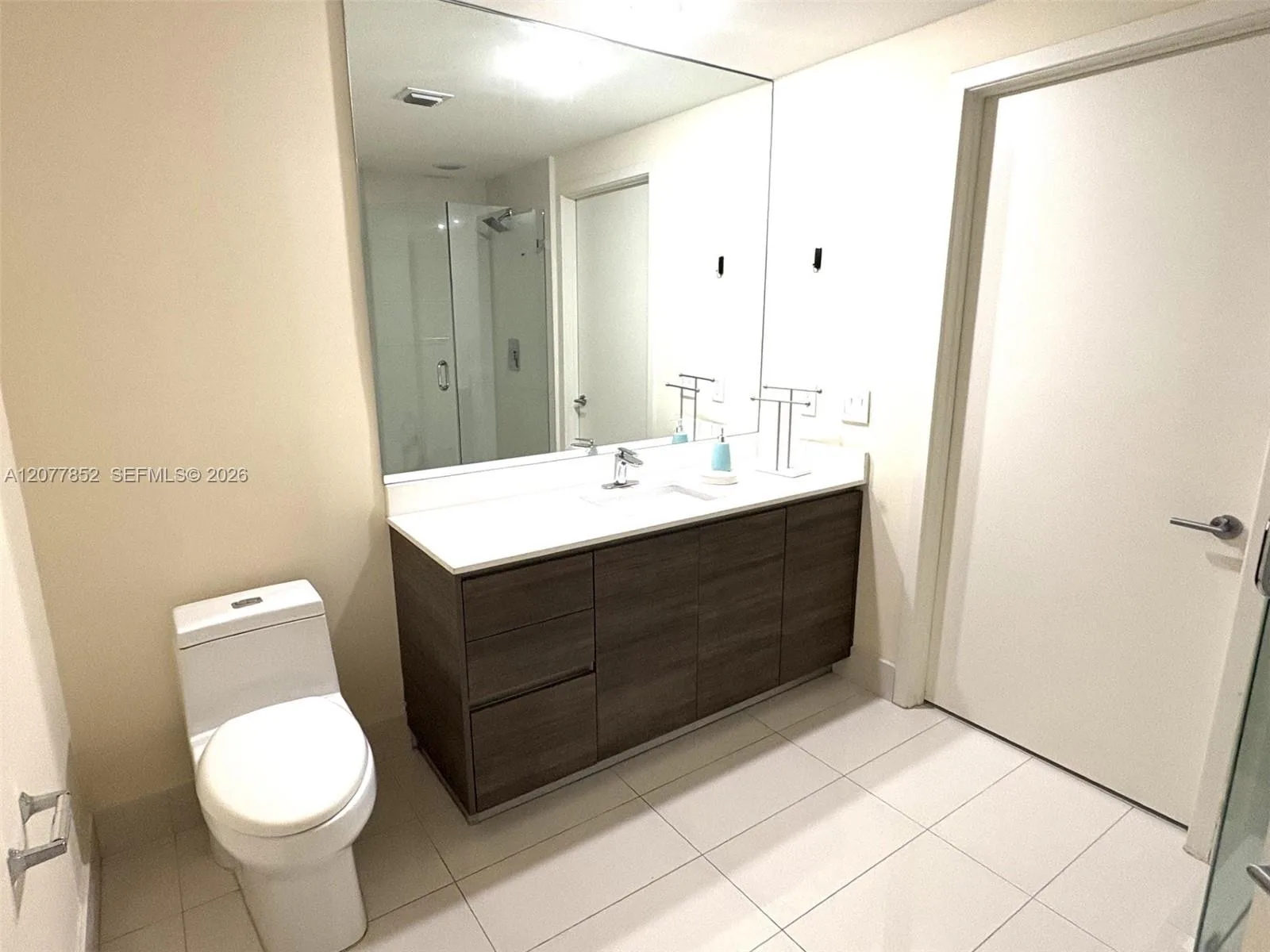 1100 S Miami Ave # 811, Miami, FL 33130 photo 11