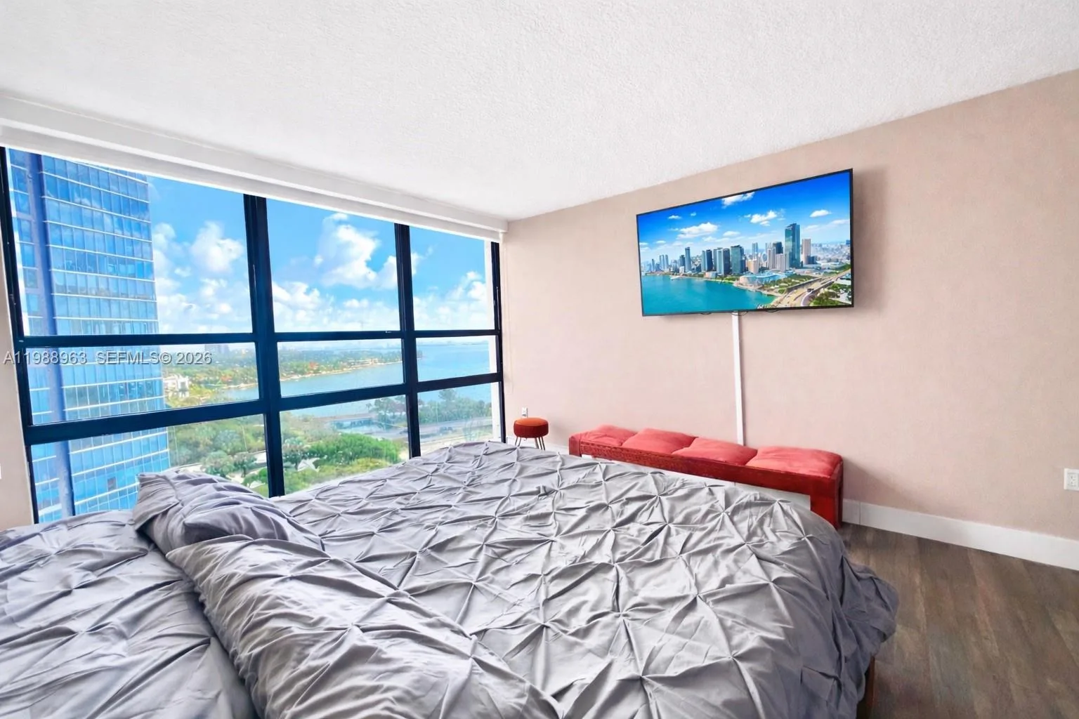 600 NE 36th St # 1502, Miami, FL 33137 photo 4