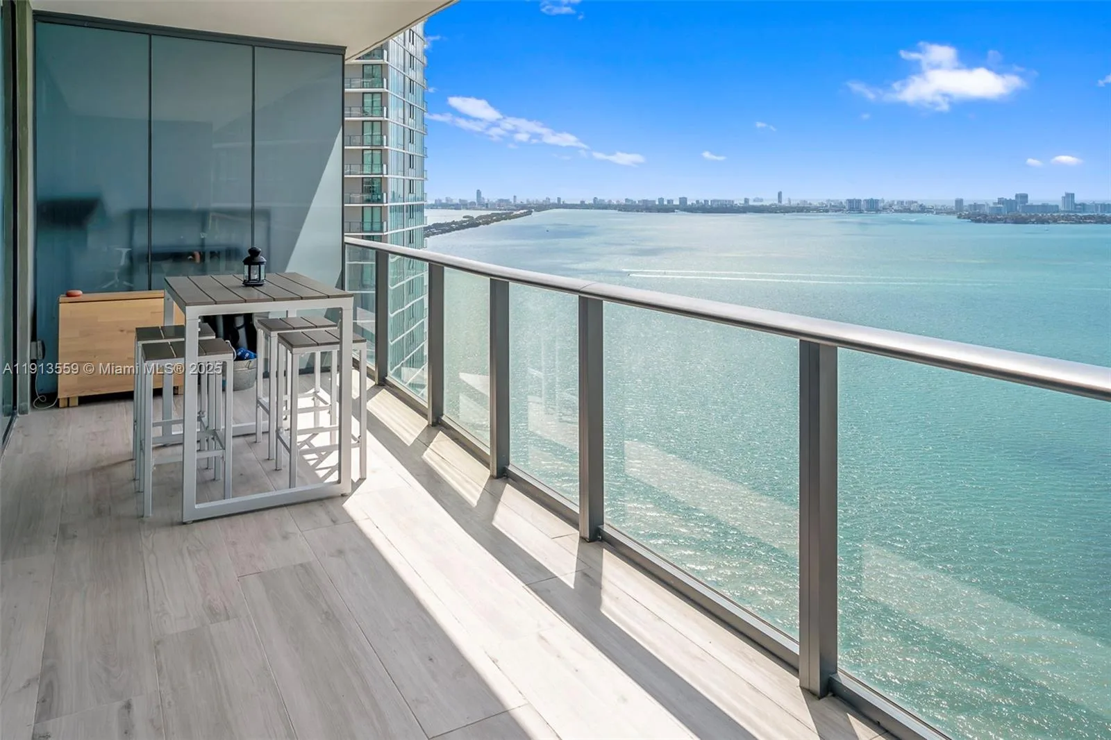 650 NE 32nd St # 3102, Miami, FL 33137