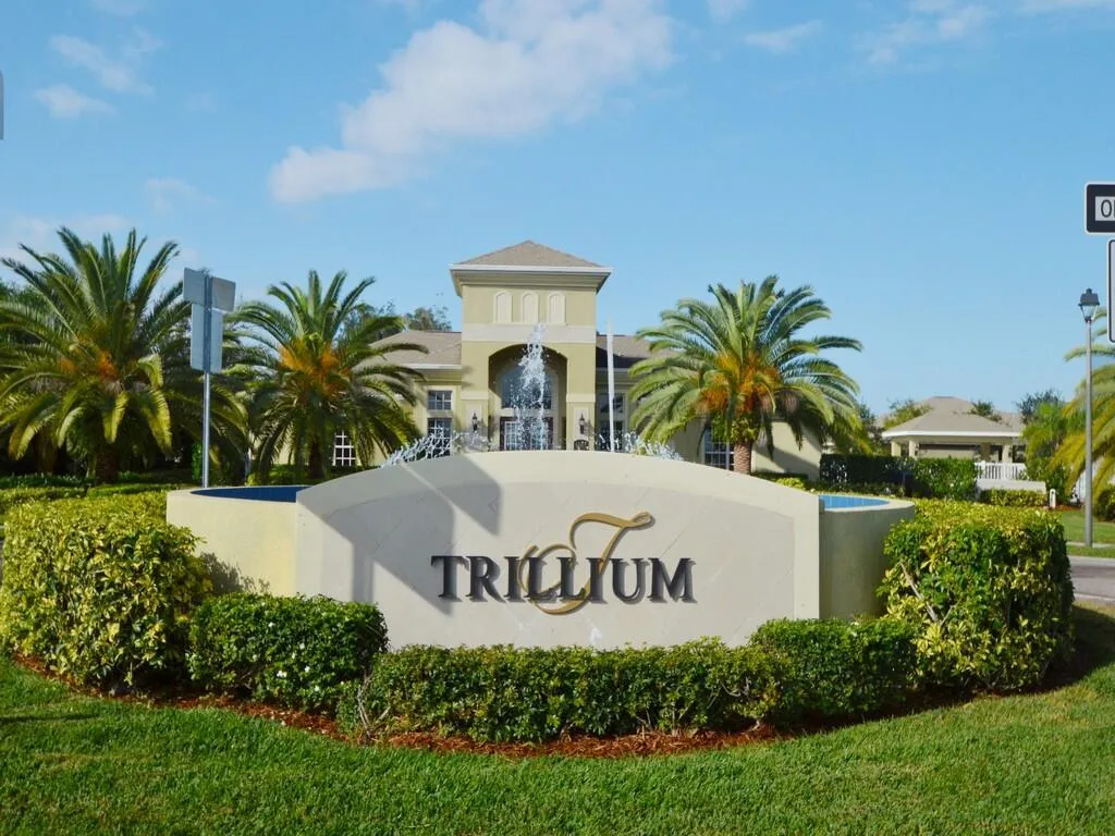 2794 W Brookfield Way, Vero Beach, FL 32966 photo 2