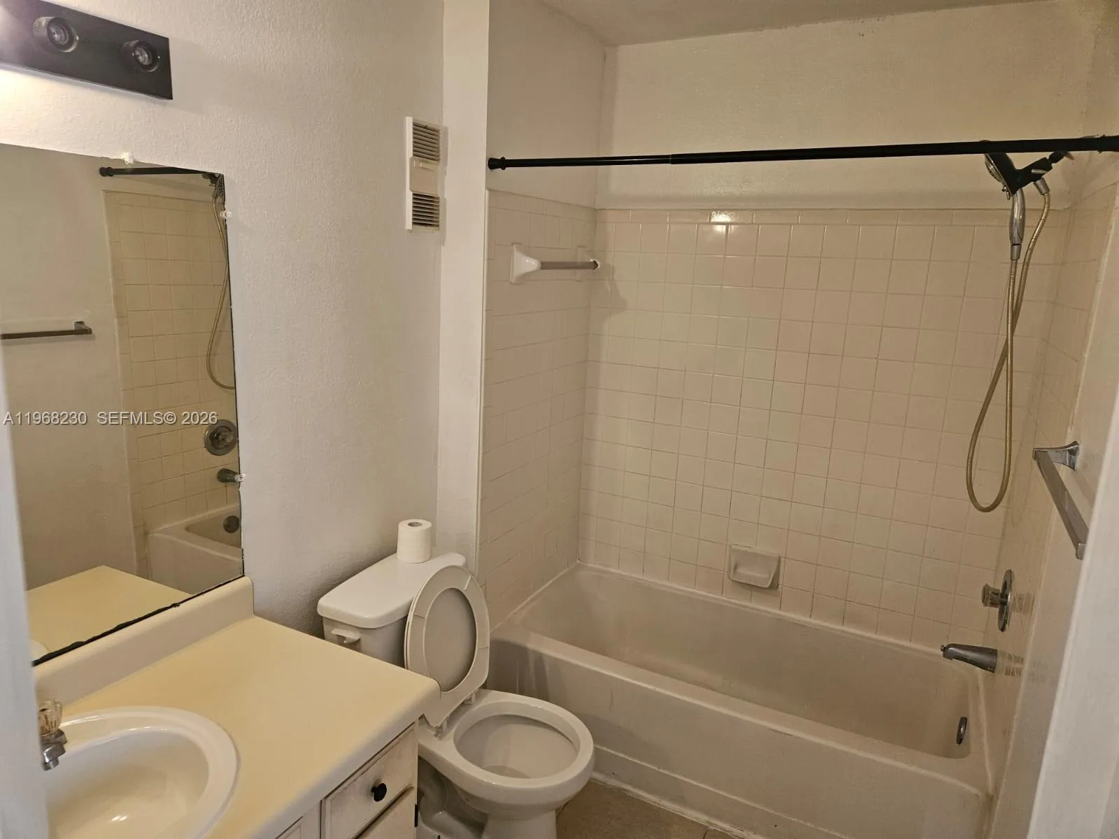 3300 N Pinewalk Dr N # 1911, Margate, FL 33063 photo 12