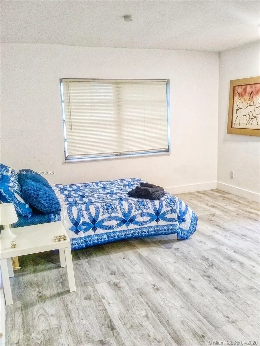 142 NE 56th St # D, Miami, FL 33137 photo 3