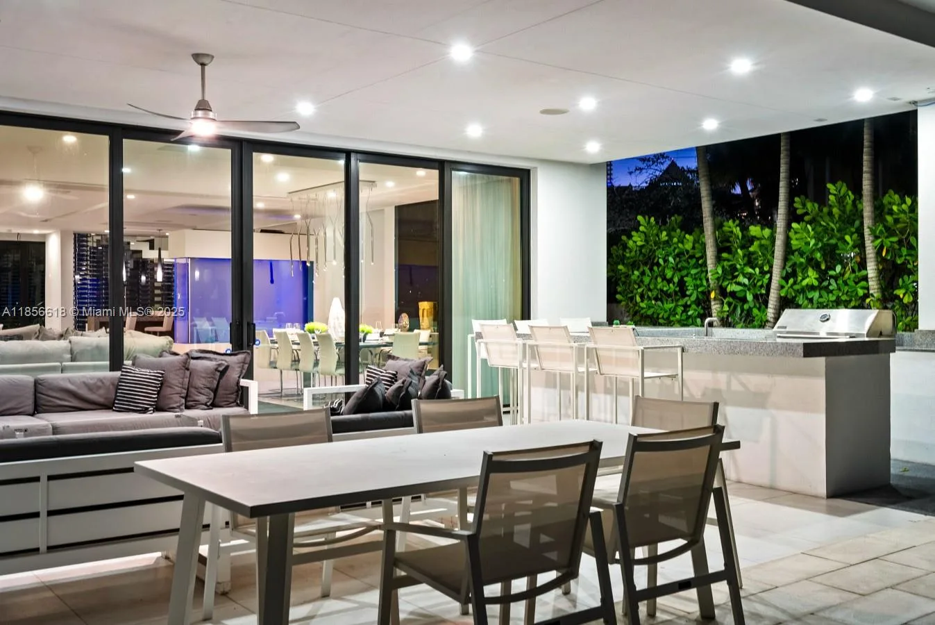 310 SE 11th Ave, Fort Lauderdale, FL 33301 photo 4