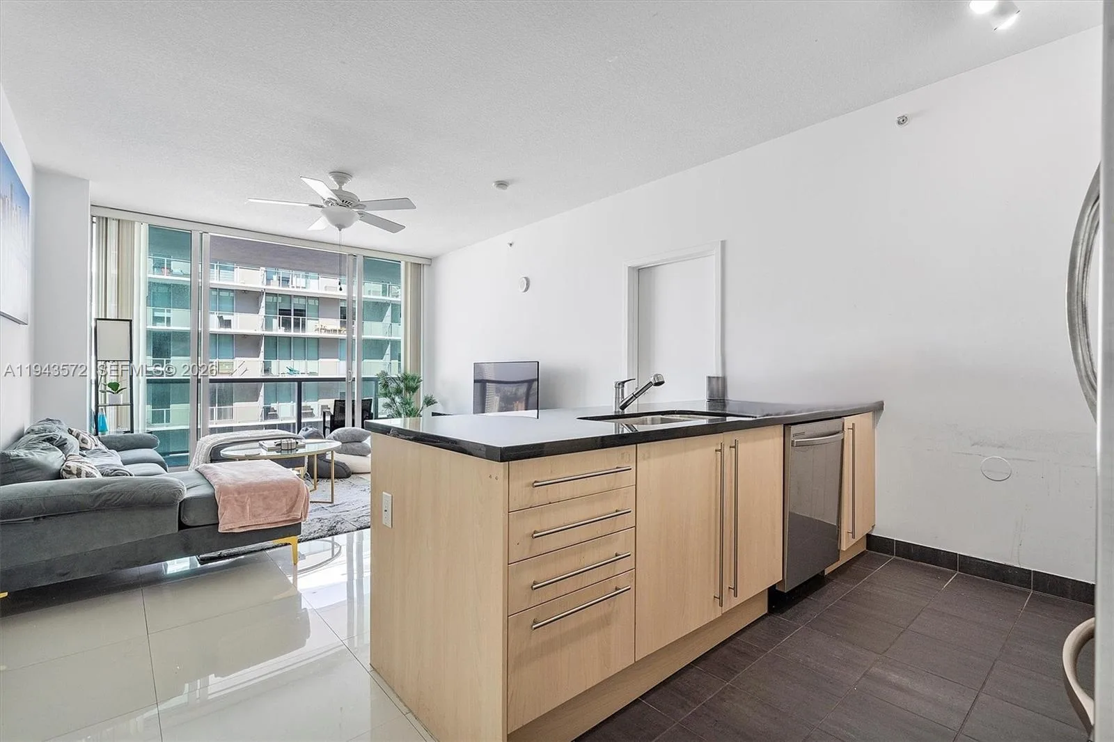 79 SW 12th St # 3809S, Miami, FL 33130 photo 7