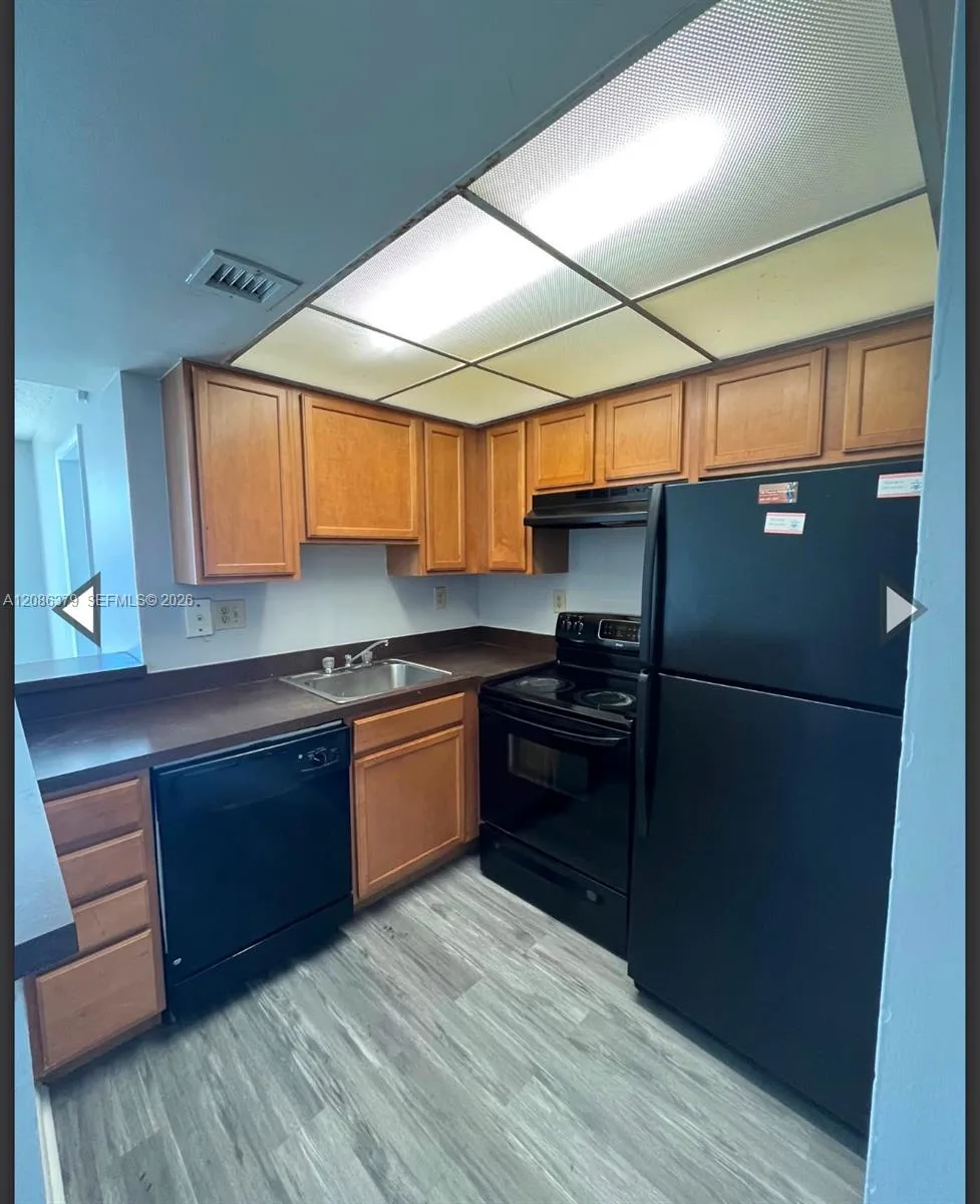 706 Executive Center Dr # 34, West Palm Beach, FL 33401