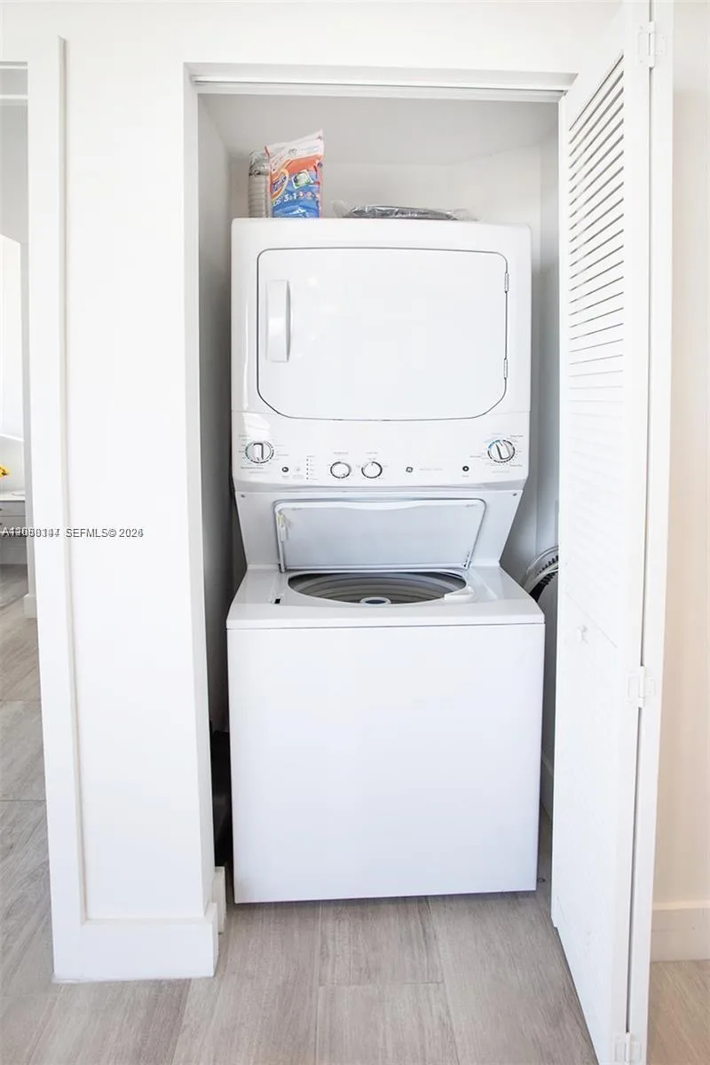 121 NE 34th St # 2616, Miami, FL 33137 — zdjęcie 4