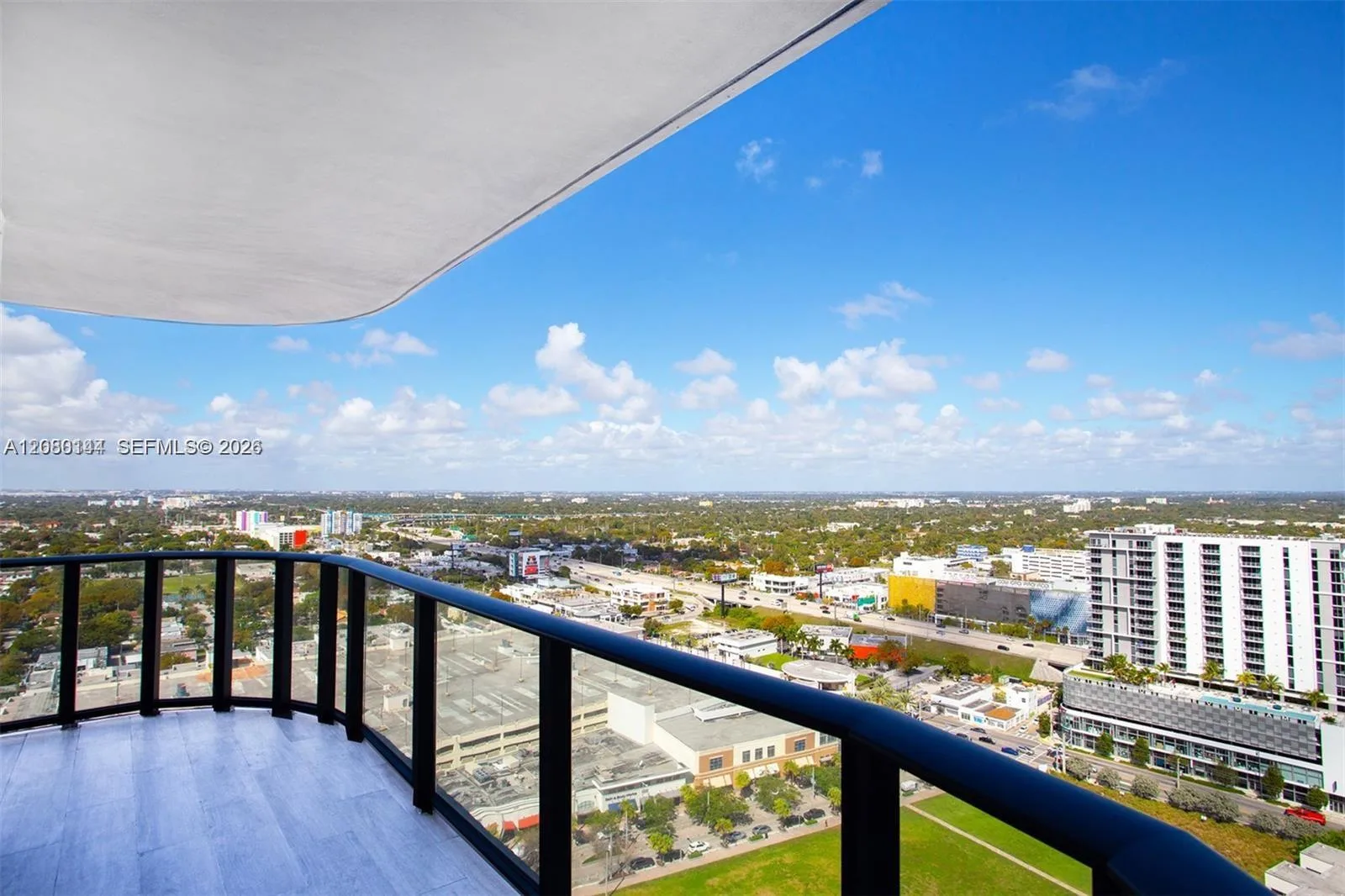 121 NE 34th St # 2616, Miami, FL 33137 — zdjęcie 5