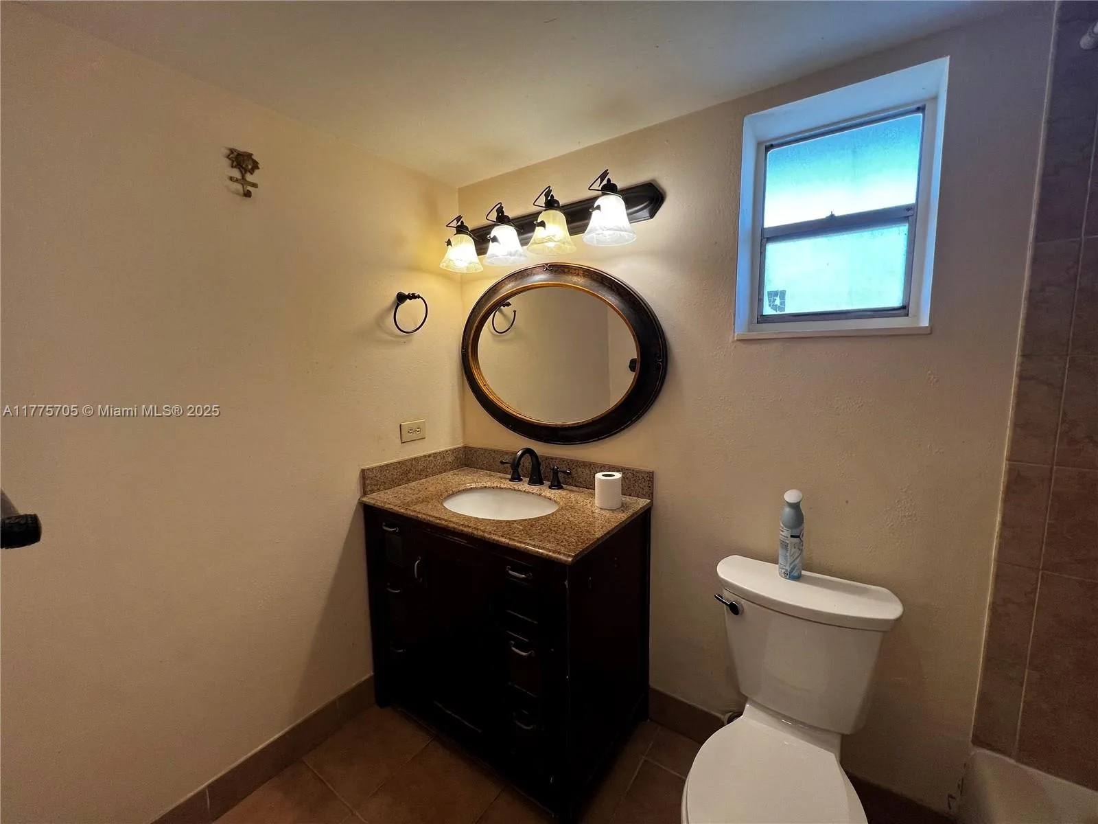 447 NE 195th St # 309, Miami, FL 33179 photo 5