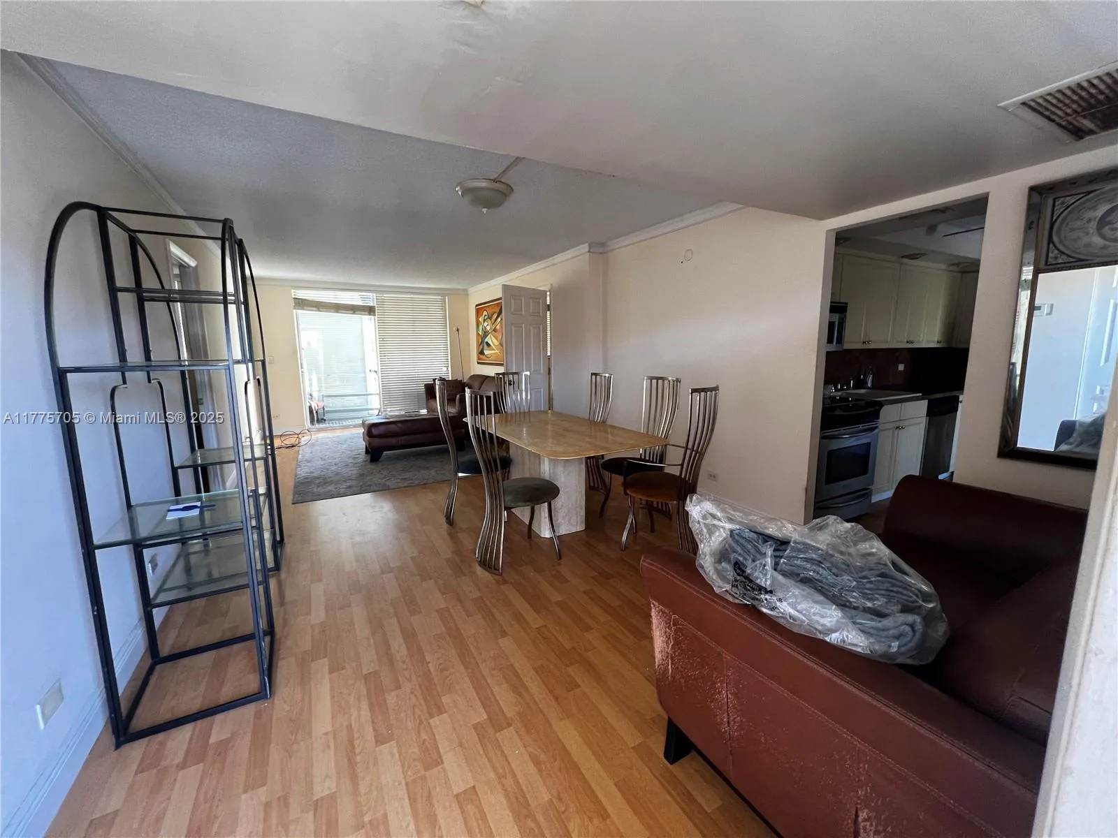 447 NE 195th St # 309, Miami, FL 33179 photo 9