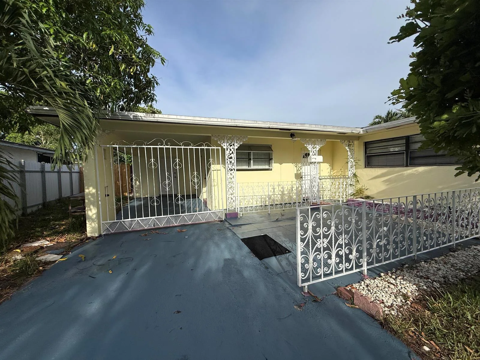 124 NW 45th Avenue, Plantation, FL 33317 photo 2
