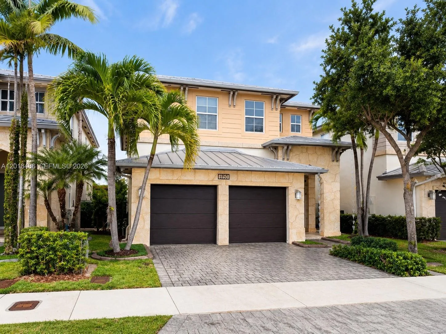6950 NW 106th Ave, Doral, FL 33178 photo 2