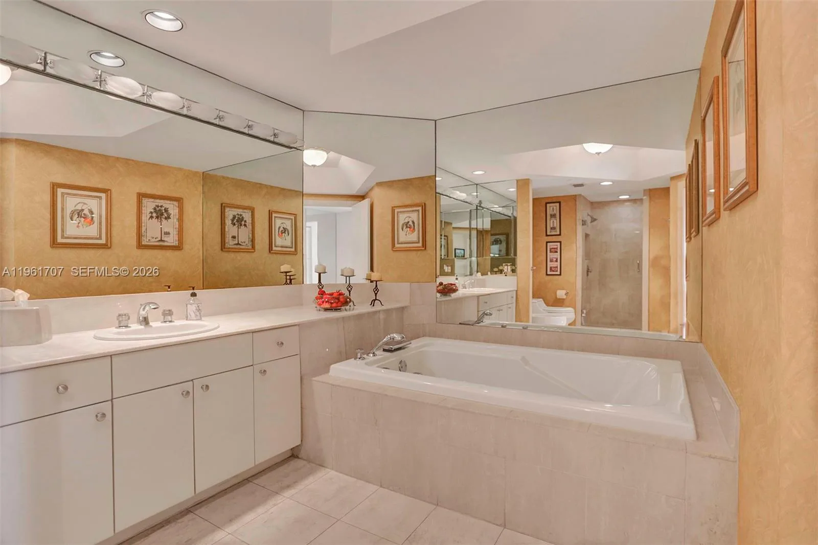 2000 Island Blvd # 503, Aventura, FL 33160 photo 11