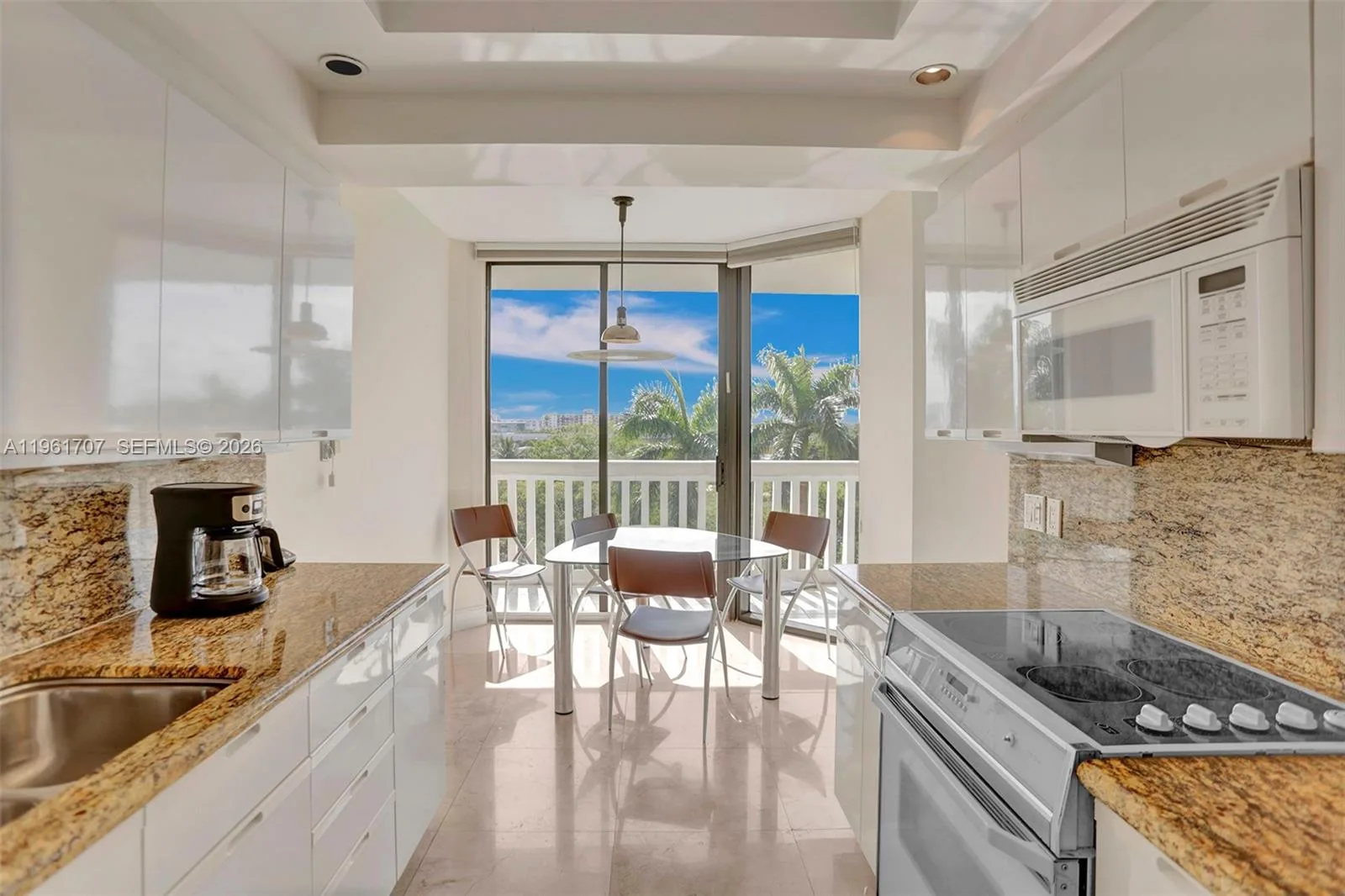2000 Island Blvd # 503, Aventura, FL 33160 photo 13