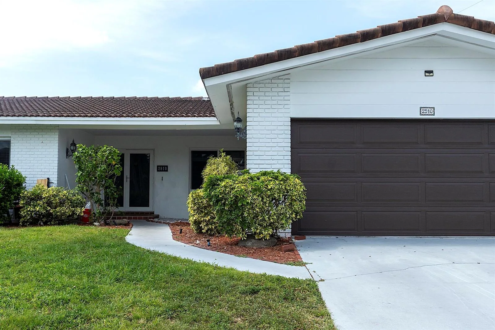 2910 NE 40TH Court, Lighthouse Point, FL 33064 photo 6