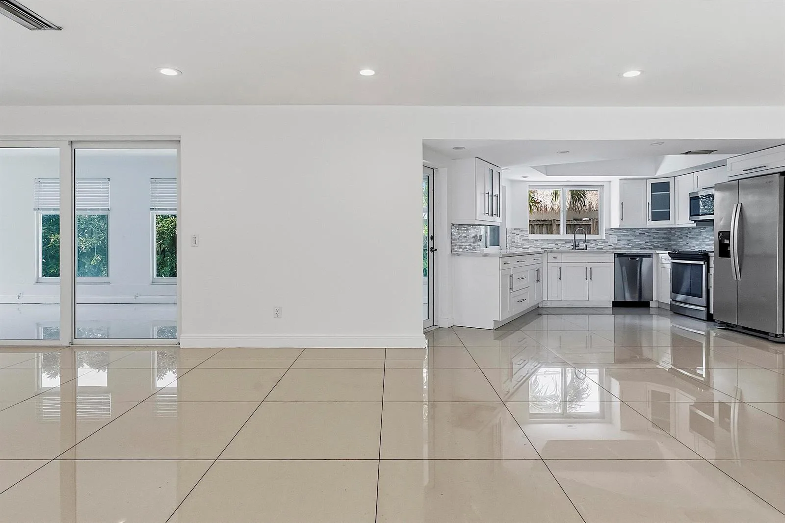 2910 NE 40TH Court, Lighthouse Point, FL 33064 photo 7