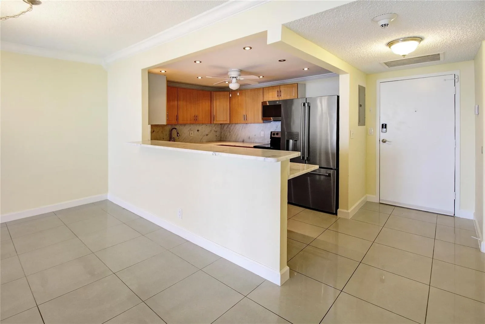 2500 PARKVIEW Drive # 1710, Hallandale Beach, FL 33009 photo 11