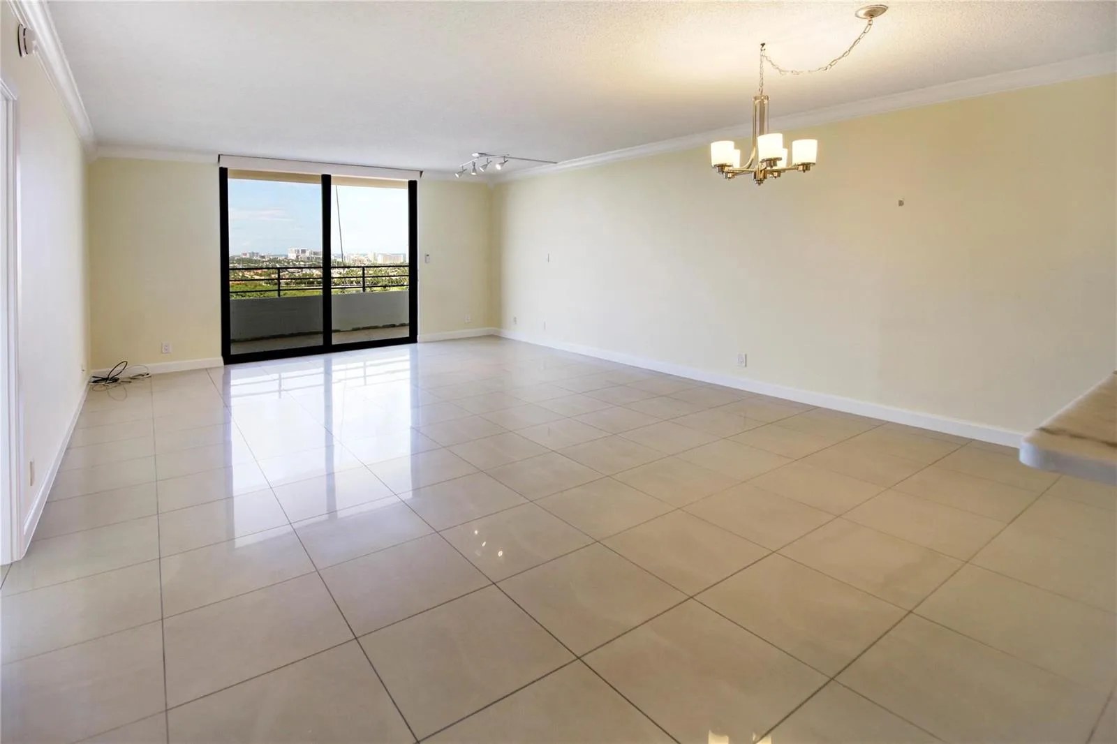 2500 PARKVIEW Drive # 1710, Hallandale Beach, FL 33009 photo 9