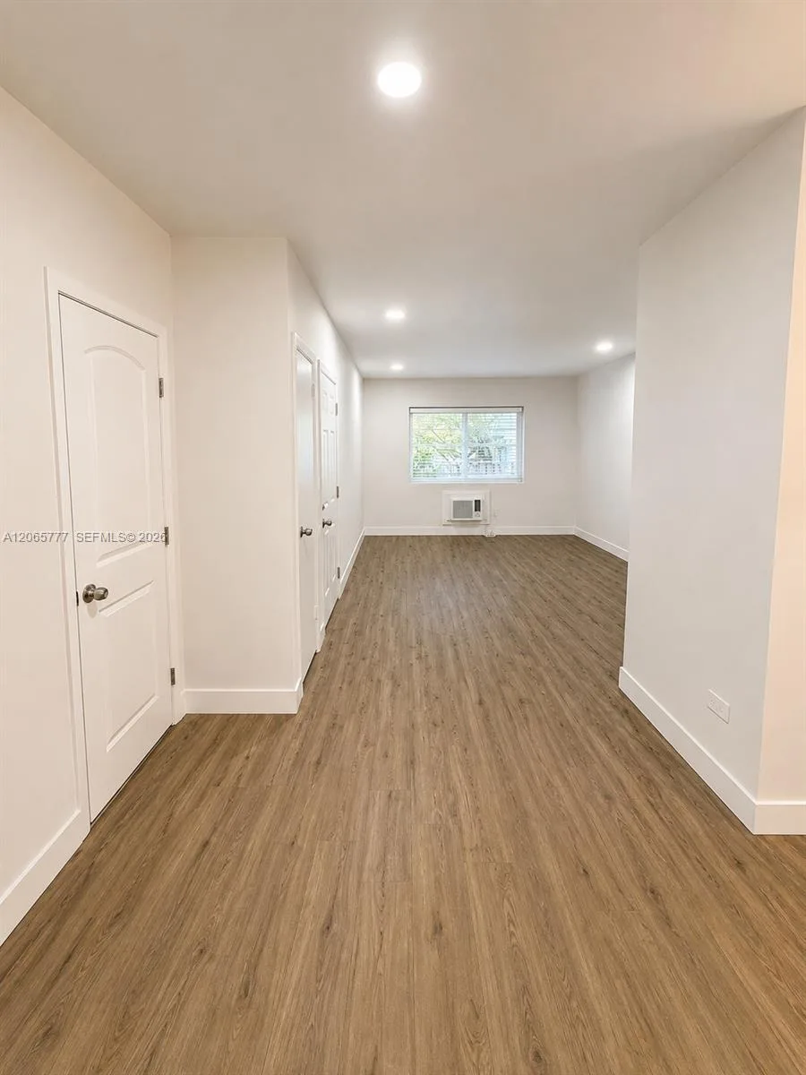 1537 Jefferson Ave # 5, Miami Beach, FL 33139 photo 2