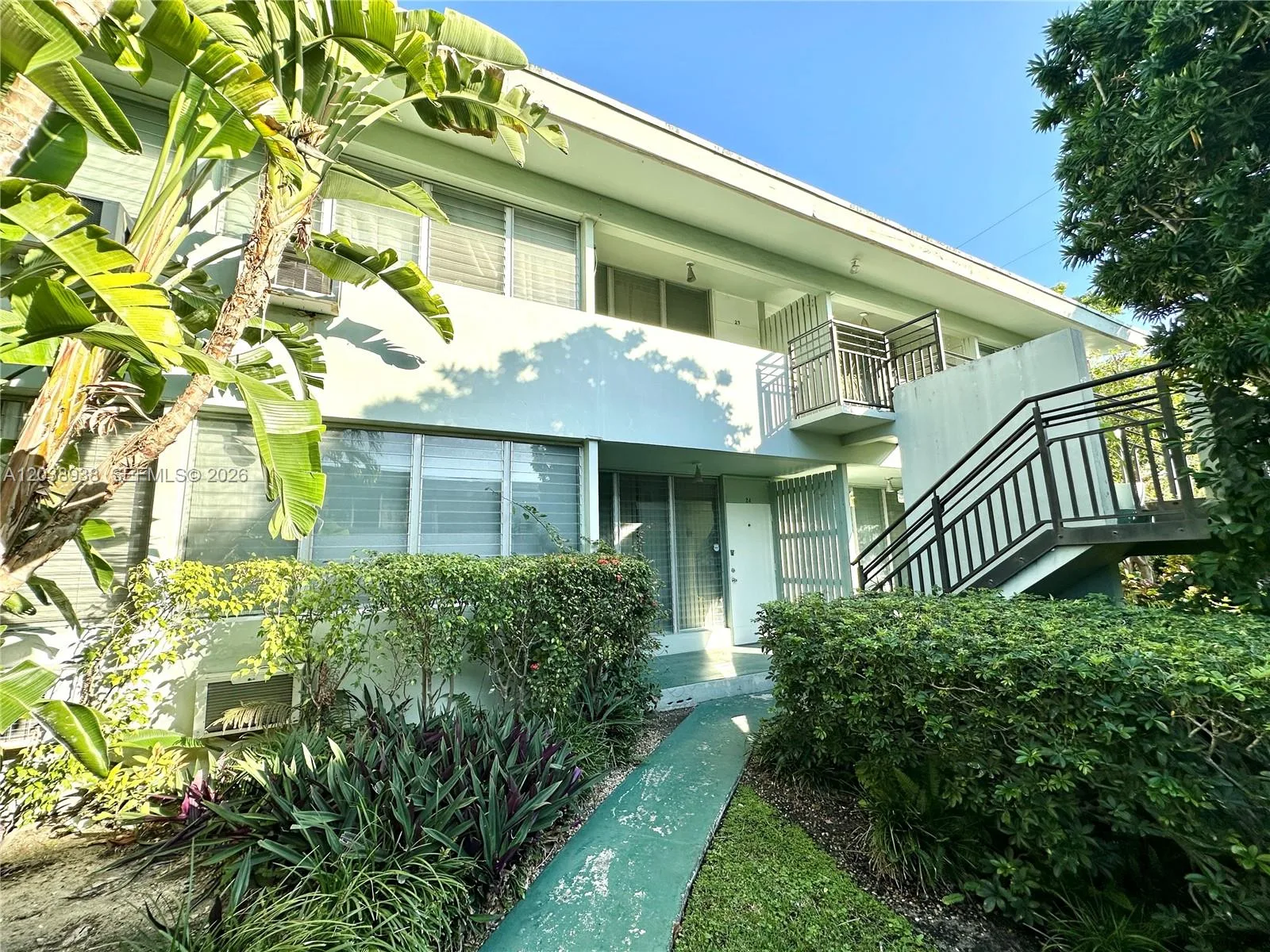 1060 98th St # 24, Bay Harbor Islands, FL 33154