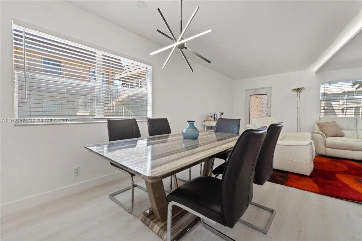 590 Brittany M # 590, Delray Beach, FL 33446 photo 3